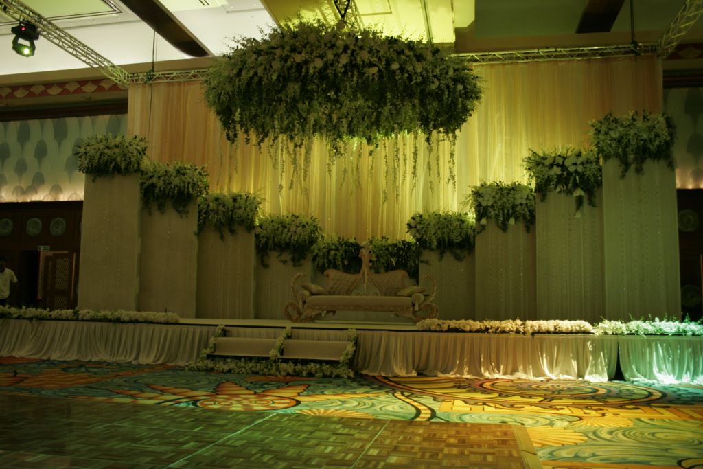 Decoration and floral arrangements